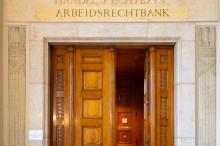 Toegang zittingszaal 08